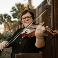 MIRIAM TELLECHEA, VIOLIST